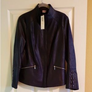 🔥SOLD🔥NWT Beautiful NWT Chico's Blue Faux Leather Front ZipperJacket
